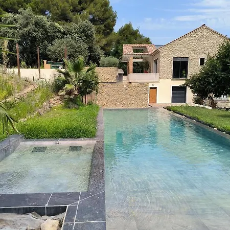 Mas L'escale Des Dentelles Villa *